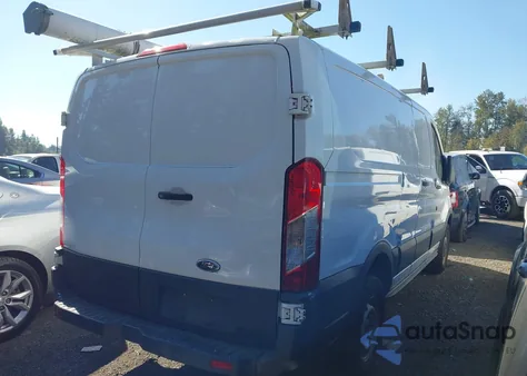 2018 Ford Transit-250 z USA, uszkodzony, nr VIN 1FTYR1ZM8JKB14449